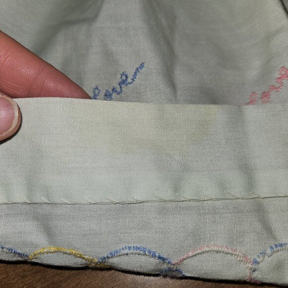 VTG Pale Green Dress Baby Girl 6 Months Embroidered Angels Cupid Valentine's Day - Picture 11 of 11